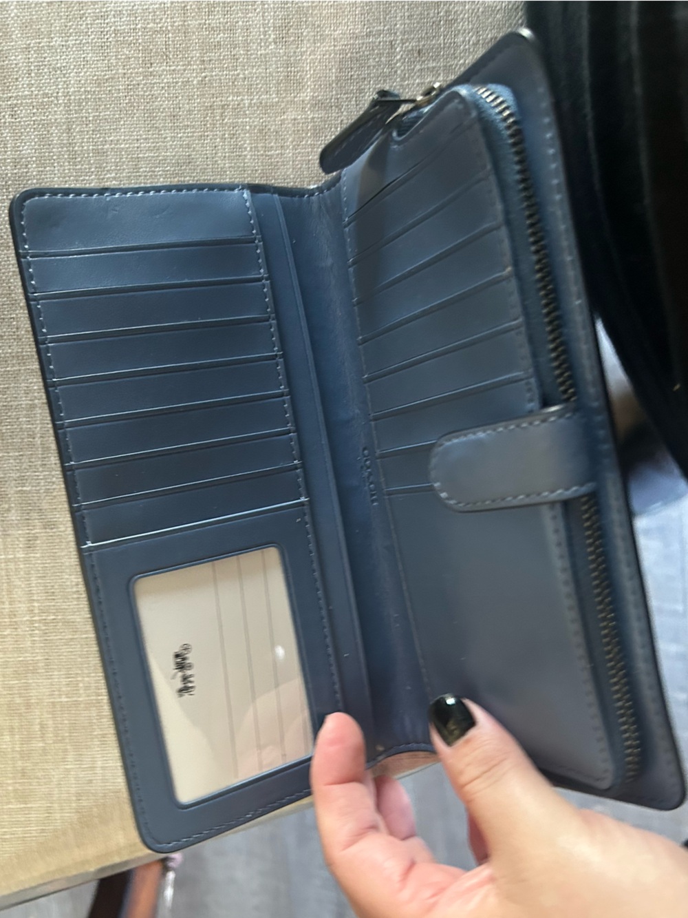Coach wallet - Picture 2 of 3